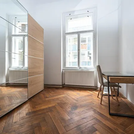 New Town Central Apartment Prague